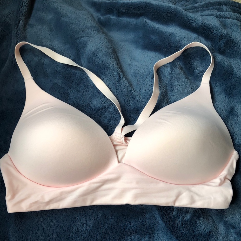 Body by Victoria Lightly Lined Plunge Bra